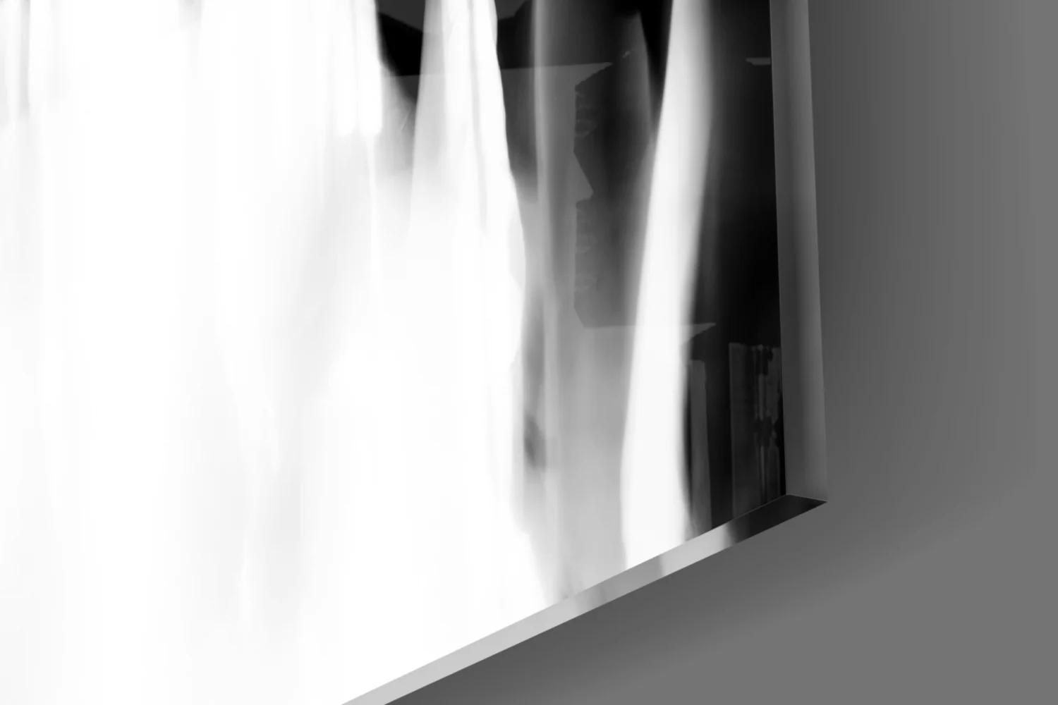 Glass Wall Art in Crowds - Image 7
