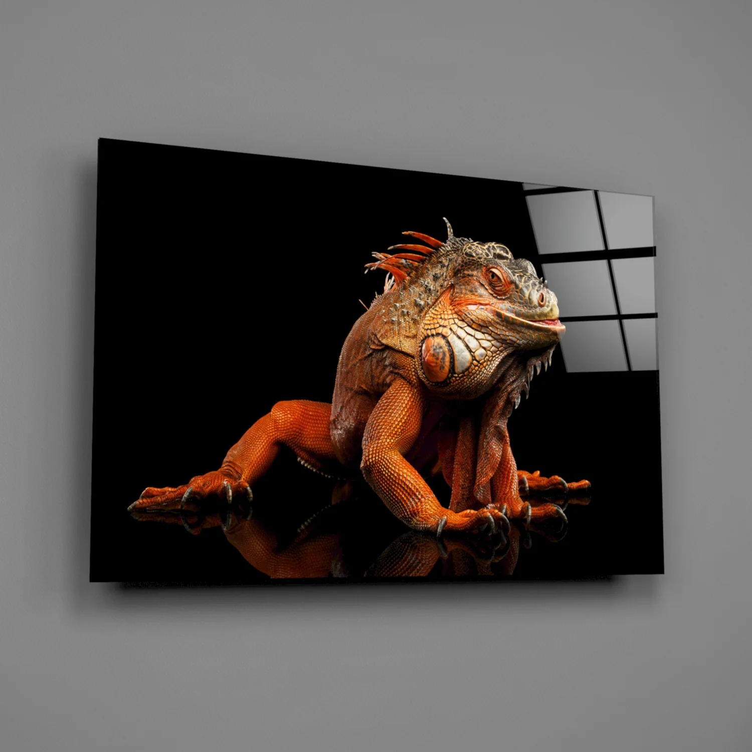 Komodo Dragon Glass Wall Art - Image 2