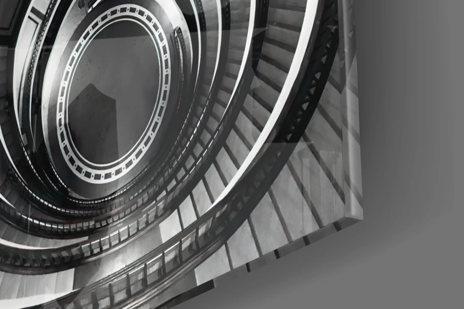 Loop Glass Wall Art - Image 8