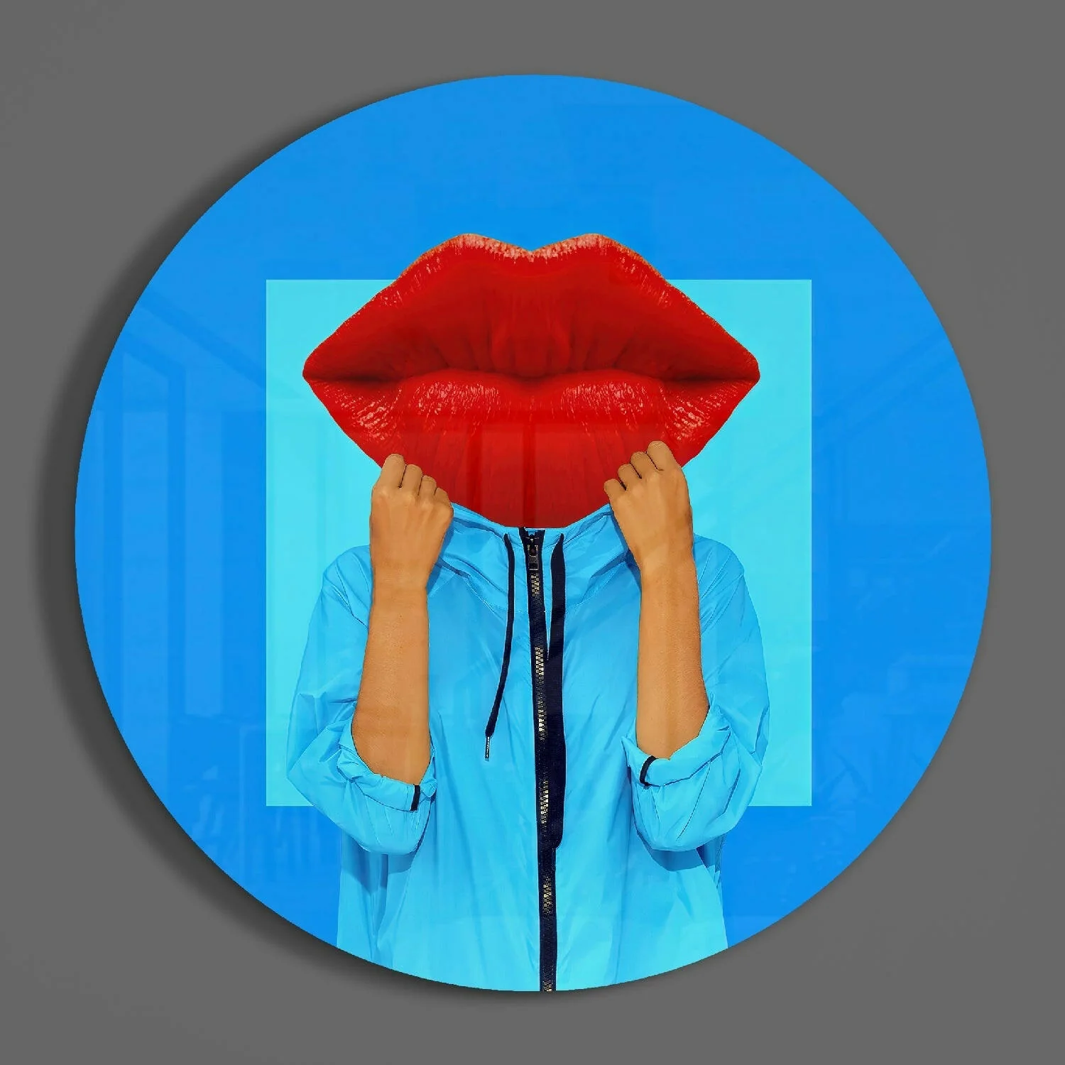 Lip Head Glass Wall Art - Image 3